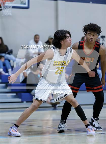 Thumbnail 2 in Temecula Valley vs. Hemet (Linfield Christian Caged Classic) photogallery.