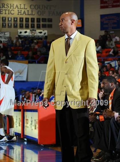 Thumbnail 2 in Callaway vs. Oak Hill Academy (Marshall County Hoopfest) photogallery.