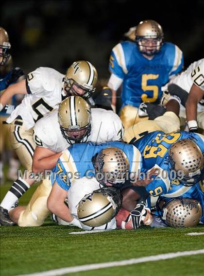 Thumbnail 3 in Arroyo Valley @ Los Osos (CIF SS Playoffs) photogallery.