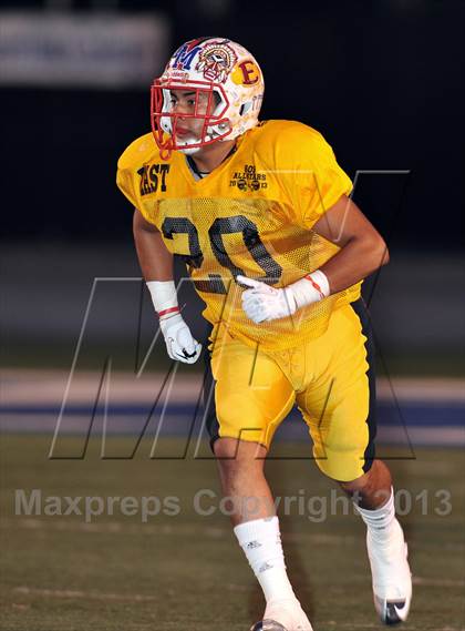 Thumbnail 3 in 605 All-Star Football Game photogallery.