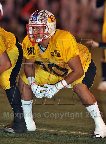 Thumbnail 2 in 605 All-Star Football Game photogallery.