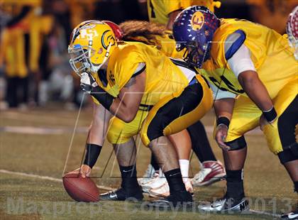 Thumbnail 1 in 605 All-Star Football Game photogallery.