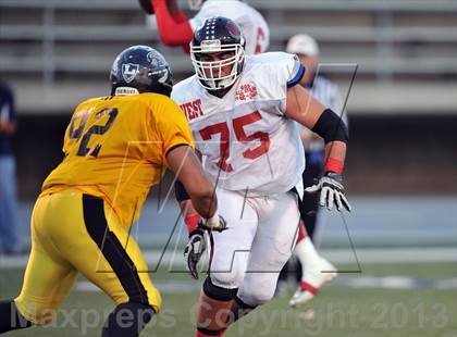 Thumbnail 3 in 605 All-Star Football Game photogallery.