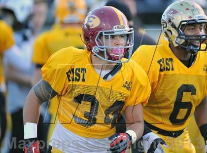 Thumbnail 1 in 605 All-Star Football Game photogallery.