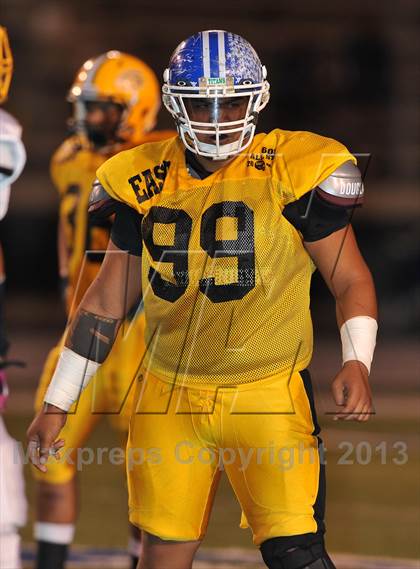 Thumbnail 3 in 605 All-Star Football Game photogallery.