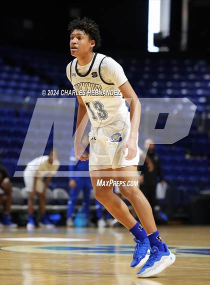 Thumbnail 2 in Summer Creek vs. Mansfield Summit (Cy-Hoops Invitational) photogallery.