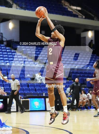 Thumbnail 1 in Summer Creek vs. Mansfield Summit (Cy-Hoops Invitational) photogallery.
