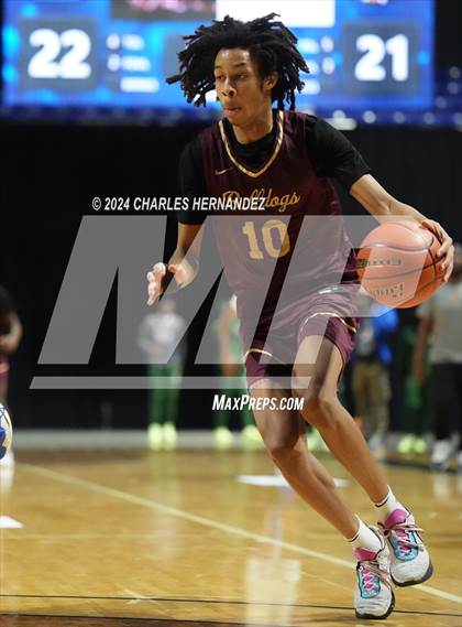 Thumbnail 3 in Summer Creek vs. Mansfield Summit (Cy-Hoops Invitational) photogallery.