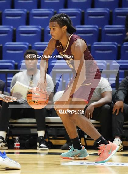 Thumbnail 1 in Summer Creek vs. Mansfield Summit (Cy-Hoops Invitational) photogallery.