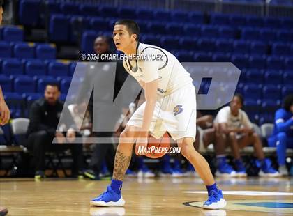 Thumbnail 3 in Summer Creek vs. Mansfield Summit (Cy-Hoops Invitational) photogallery.