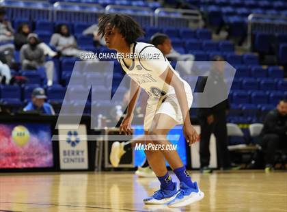 Thumbnail 3 in Summer Creek vs. Mansfield Summit (Cy-Hoops Invitational) photogallery.