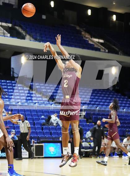Thumbnail 1 in Summer Creek vs. Mansfield Summit (Cy-Hoops Invitational) photogallery.