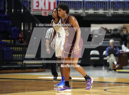 Thumbnail 2 in Summer Creek vs. Mansfield Summit (Cy-Hoops Invitational) photogallery.