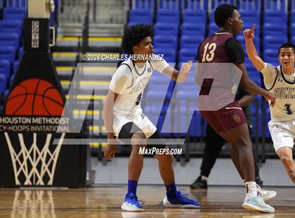 Thumbnail 3 in Summer Creek vs. Mansfield Summit (Cy-Hoops Invitational) photogallery.