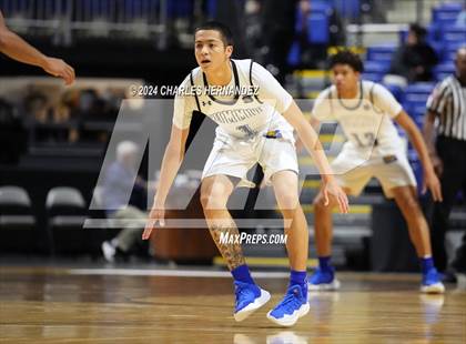 Thumbnail 3 in Summer Creek vs. Mansfield Summit (Cy-Hoops Invitational) photogallery.