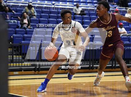 Thumbnail 3 in Summer Creek vs. Mansfield Summit (Cy-Hoops Invitational) photogallery.