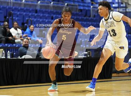 Thumbnail 2 in Summer Creek vs. Mansfield Summit (Cy-Hoops Invitational) photogallery.