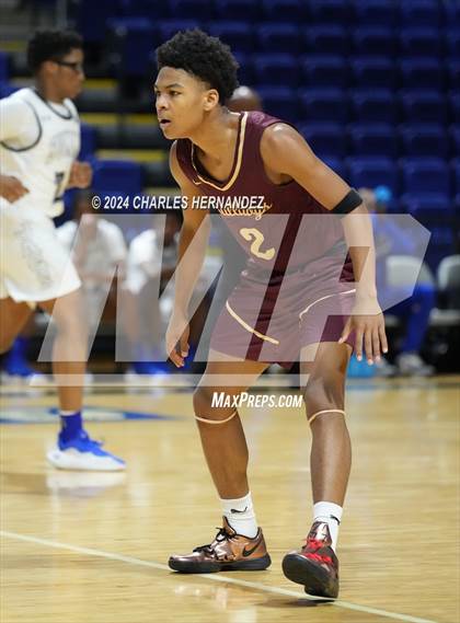 Thumbnail 2 in Summer Creek vs. Mansfield Summit (Cy-Hoops Invitational) photogallery.