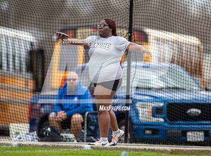 Thumbnail 3 in Dickinson C.L. Hanna Gator Relays photogallery.