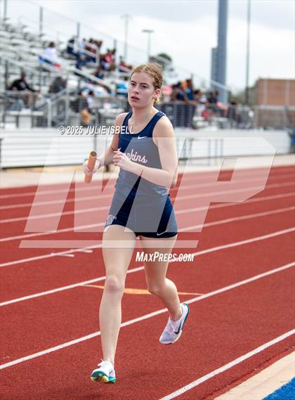 Thumbnail 3 in Dickinson C.L. Hanna Gator Relays photogallery.