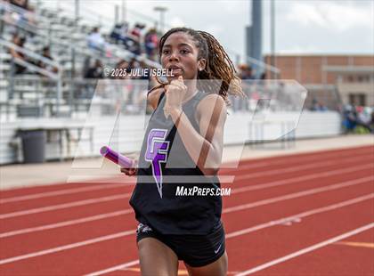 Thumbnail 3 in Dickinson C.L. Hanna Gator Relays photogallery.