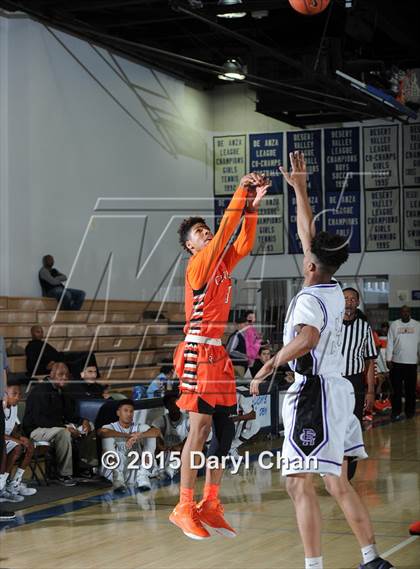 Thumbnail 3 in Central @ Rancho Cucamonga (MaxPreps Holiday Classic) photogallery.