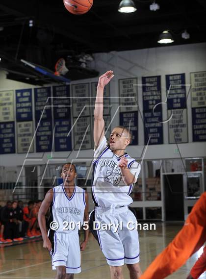 Thumbnail 3 in Central @ Rancho Cucamonga (MaxPreps Holiday Classic) photogallery.
