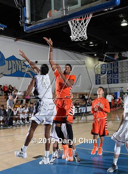 Thumbnail 2 in Central @ Rancho Cucamonga (MaxPreps Holiday Classic) photogallery.