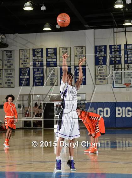 Thumbnail 1 in Central @ Rancho Cucamonga (MaxPreps Holiday Classic) photogallery.