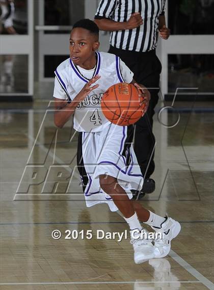 Thumbnail 1 in Central @ Rancho Cucamonga (MaxPreps Holiday Classic) photogallery.