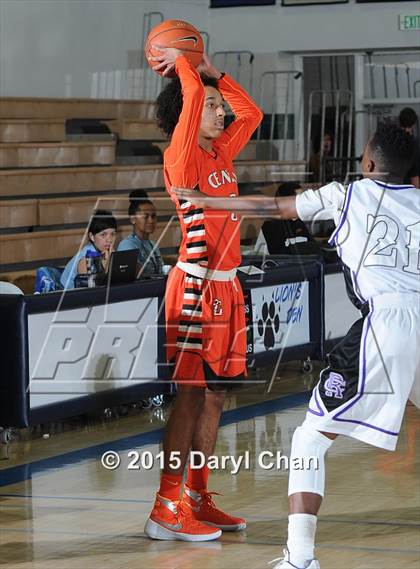 Thumbnail 1 in Central @ Rancho Cucamonga (MaxPreps Holiday Classic) photogallery.