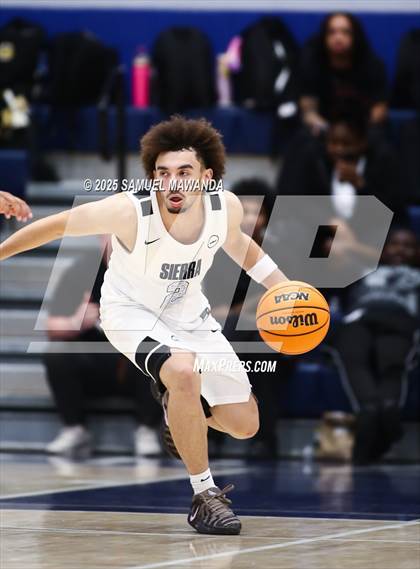 Thumbnail 3 in Bishop O'Dowd @ Sierra Canyon photogallery.