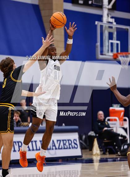 Thumbnail 2 in Bishop O'Dowd @ Sierra Canyon photogallery.