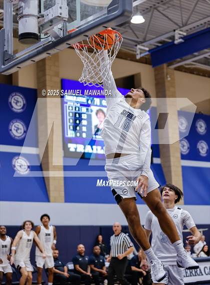 Thumbnail 1 in Bishop O'Dowd @ Sierra Canyon photogallery.