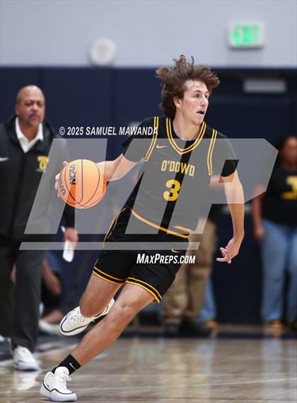 Thumbnail 2 in Bishop O'Dowd @ Sierra Canyon photogallery.