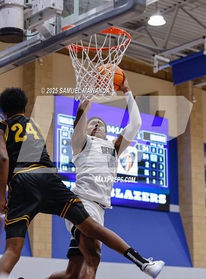 Thumbnail 3 in Bishop O'Dowd @ Sierra Canyon photogallery.