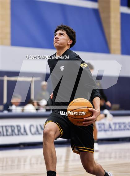 Thumbnail 3 in Bishop O'Dowd @ Sierra Canyon photogallery.