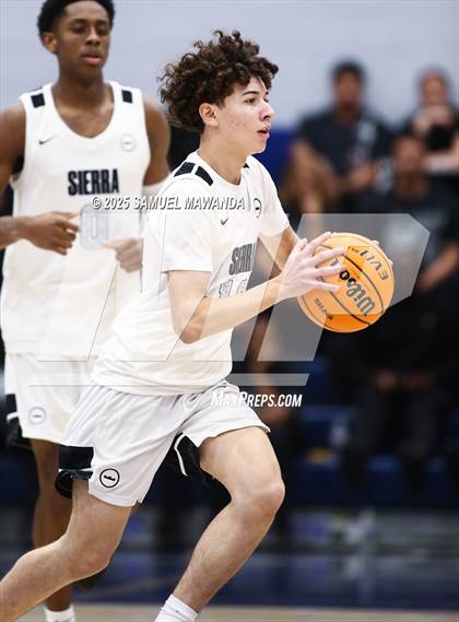 Thumbnail 2 in Bishop O'Dowd @ Sierra Canyon photogallery.