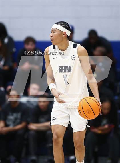 Thumbnail 3 in Bishop O'Dowd @ Sierra Canyon photogallery.