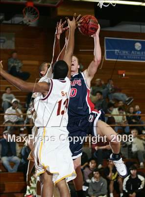 Thumbnail 2 in Simi Valley vs. Campolindo (MaxPreps Holiday Classic) photogallery.
