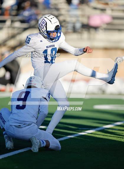 Thumbnail 2 in South Summit vs. Beaver (UHSAA 2A Semifinal) photogallery.