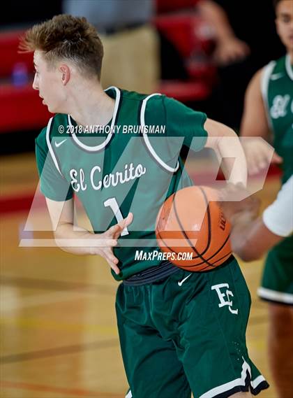Thumbnail 2 in El Cerrito vs. Kennedy (Cordova Christmas Classic) photogallery.
