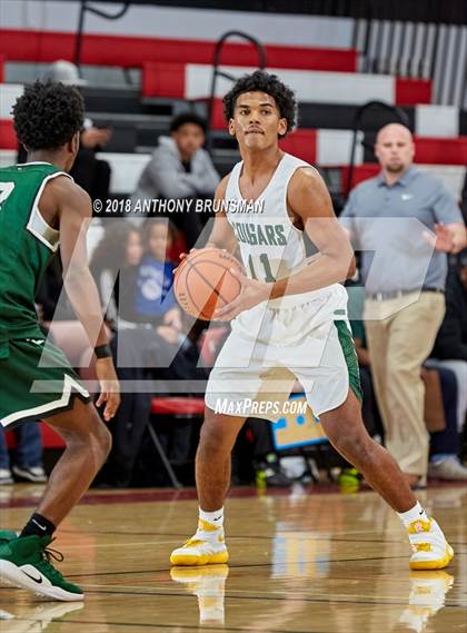 Thumbnail 2 in El Cerrito vs. Kennedy (Cordova Christmas Classic) photogallery.