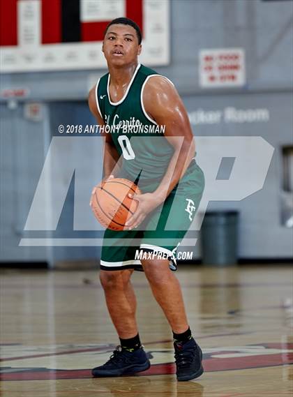 Thumbnail 2 in El Cerrito vs. Kennedy (Cordova Christmas Classic) photogallery.