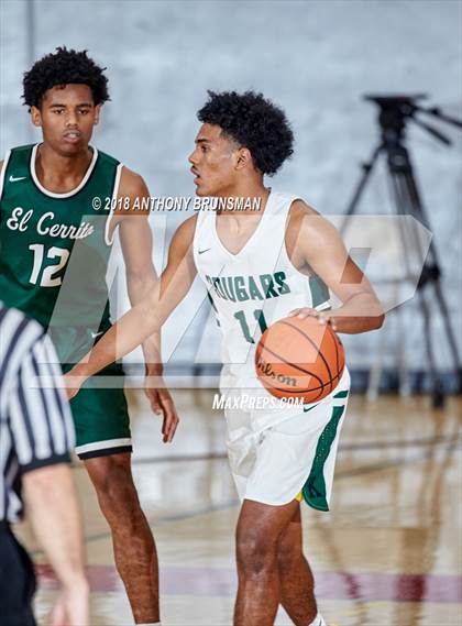 Thumbnail 2 in El Cerrito vs. Kennedy (Cordova Christmas Classic) photogallery.
