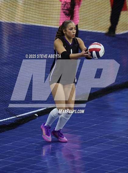 Thumbnail 1 in Chaparral vs. Denver South (CHSAA 5A First Round) photogallery.