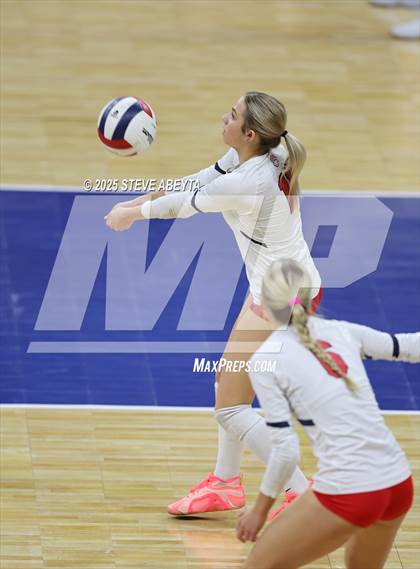 Thumbnail 3 in Chaparral vs. Denver South (CHSAA 5A First Round) photogallery.