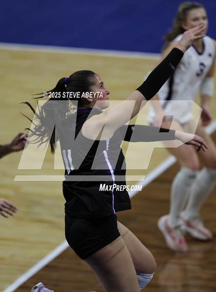 Thumbnail 3 in Chaparral vs. Denver South (CHSAA 5A First Round) photogallery.