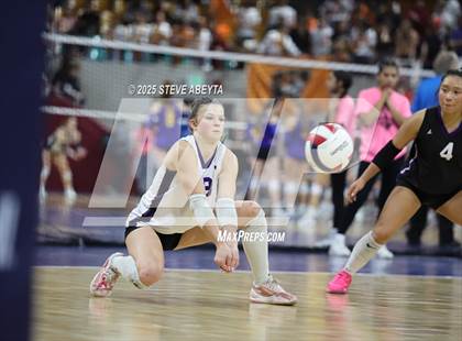 Thumbnail 2 in Chaparral vs. Denver South (CHSAA 5A First Round) photogallery.