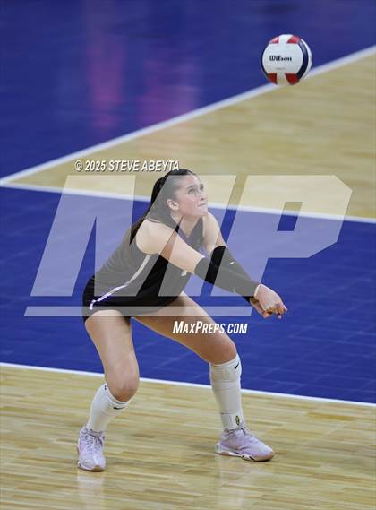 Thumbnail 1 in Chaparral vs. Denver South (CHSAA 5A First Round) photogallery.